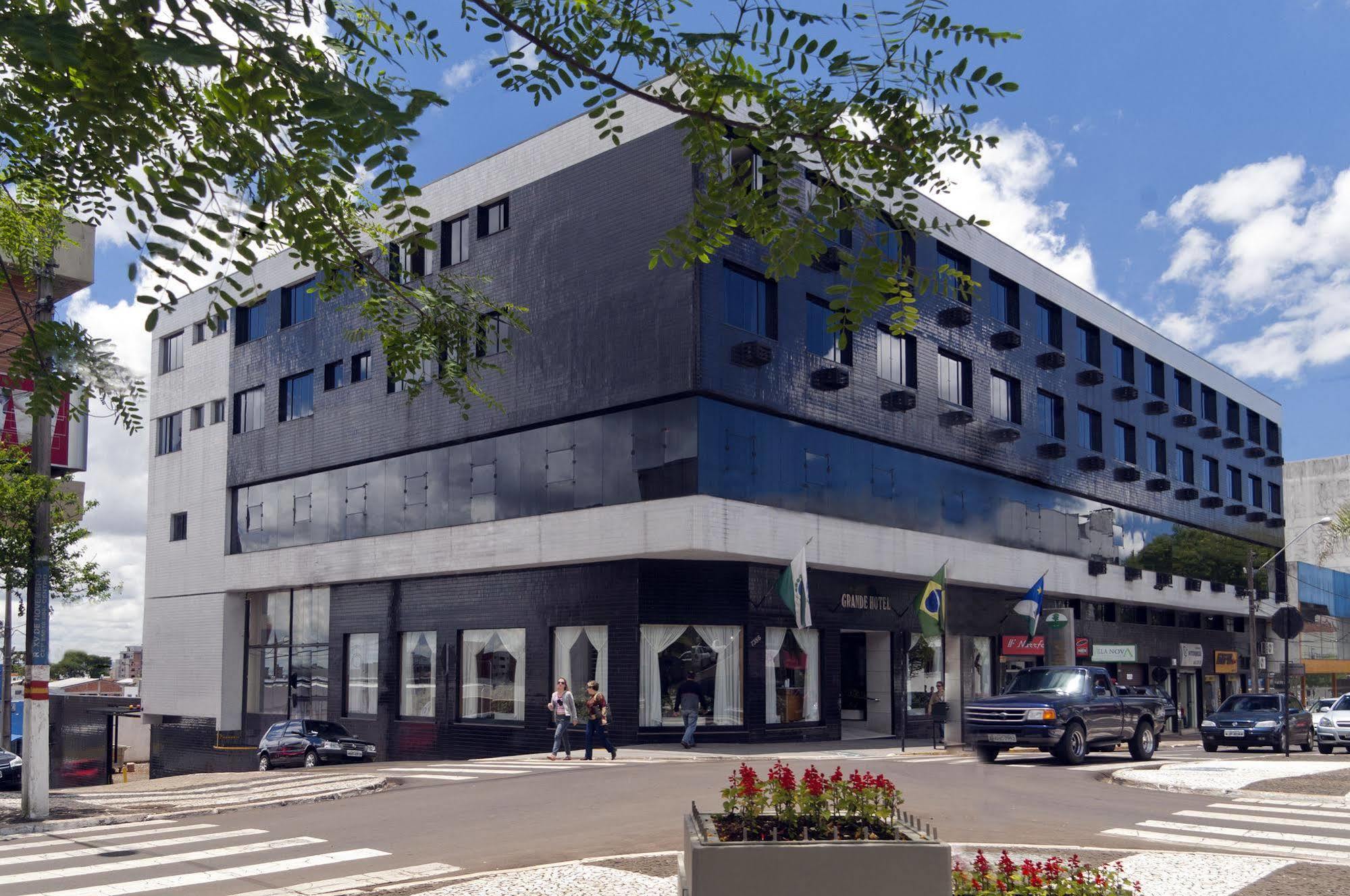 Grande Hotel Guarapuava Buitenkant foto